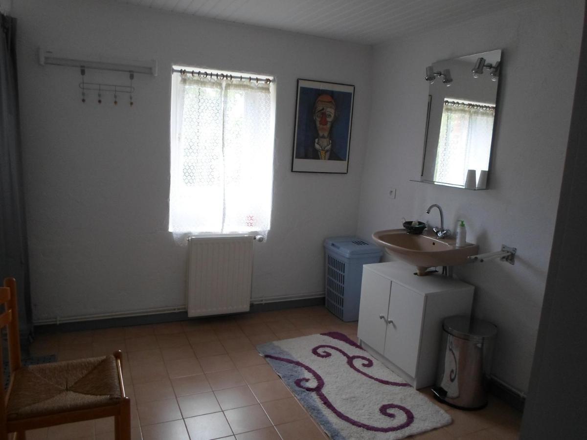 לינה וארוחת בוקר Saint-Jean-des-Ollières Relais Des Chaux מראה חיצוני תמונה