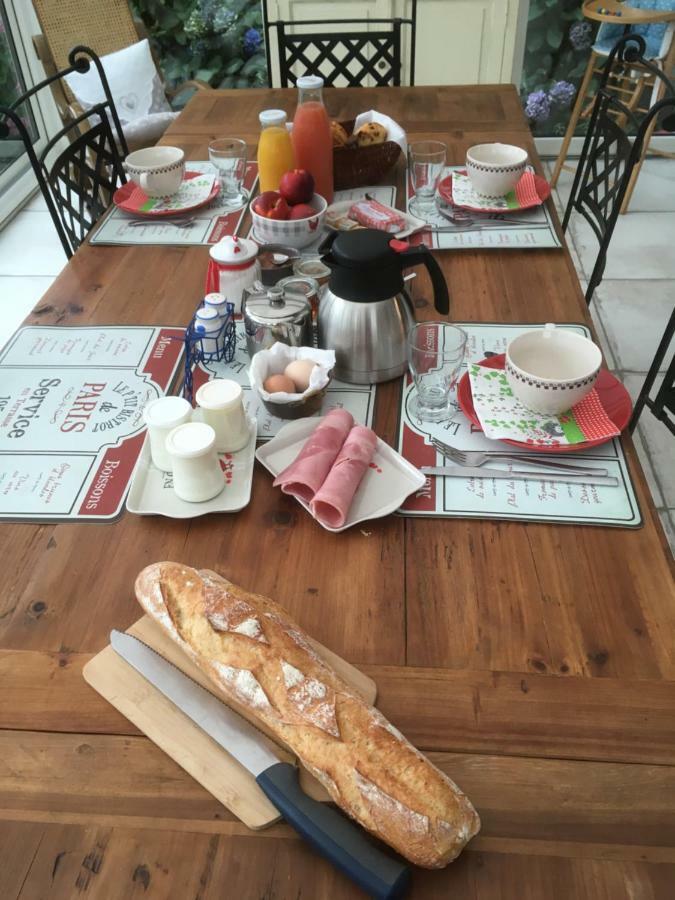 לינה וארוחת בוקר Saint-Jean-des-Ollières Relais Des Chaux מראה חיצוני תמונה